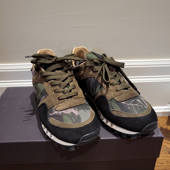 Valentino Sneakers for men - Picture 1 of 7